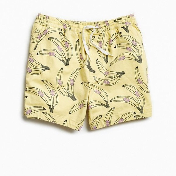 1 LEFT! 🍌 URBAN OUTFITTERS | MENS BANANAS SHORTS - Picture 2 of 8
